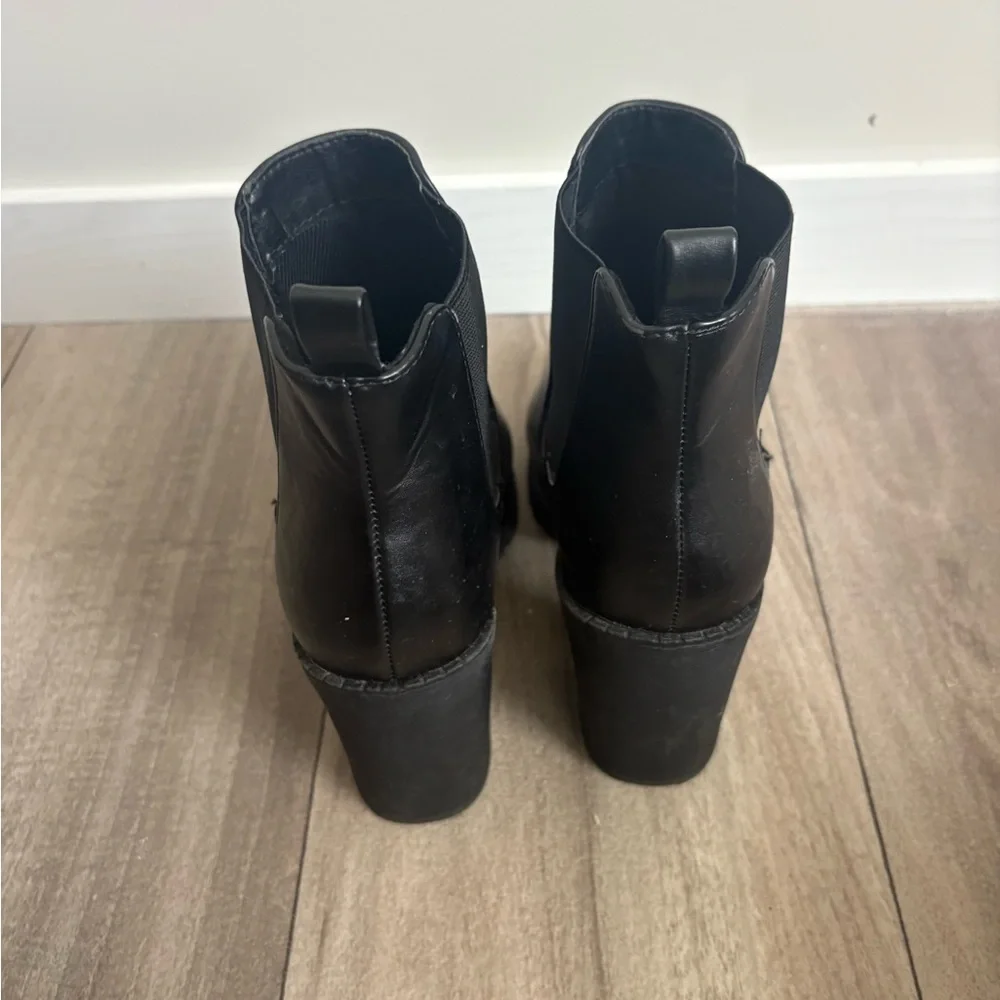 Soda Black Chunky Heel Ankle Boots - Picture 3 of 4